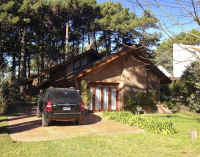 Casa 4 Ambientes con Dependencia Pinamar Norte