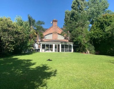 Casa en Alquiler Al Río en Barrio Santa María de Tigre