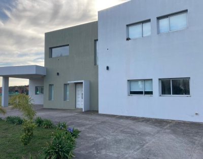 Casa en Alquiler 3 Años Amoblada en Canning en Barrio La Magdalena.