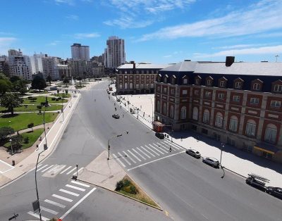 Departamento · Monoambiente · Frente a Hotel Provincial