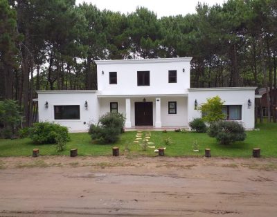 Casa 5 Ambientes. Pinamar Norte