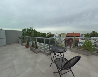 Departamento de Dos Ambientes Amoblado con Gran Balcón Terraza.