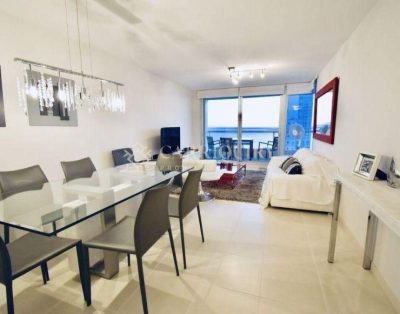 Apartamento en Alquiler Temporario Playa Mansa 2 Dorm.