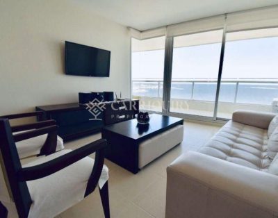 Apartamento en Alquiler Temporario Playa Mansa 2 Dorm. Seasons Tower