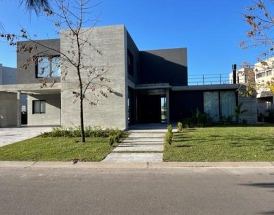 Lindísima Casa a Estrenar Cuatro Dorm. La Comarca a La Laguna. Alquiler o Venta