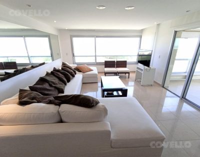 Venta Ó Alquiler Playa Brava, 3 Dorm. en Suite Frente Al Mar