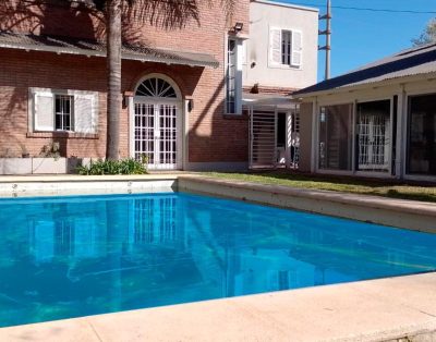 Del Rey Inmobiliaria: Fuerza Aérea 1000, 3 Dorm, Jardin, Pileta, Quincho Cerrado