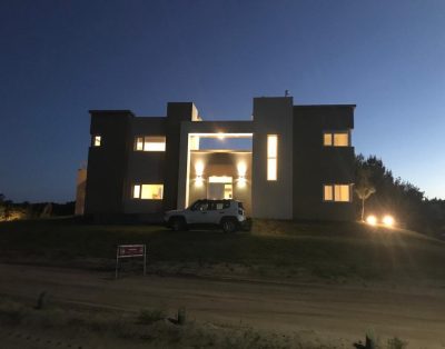 Casa en Alquiler Temporal Barrio Ecuestre en Costa Esmeralda