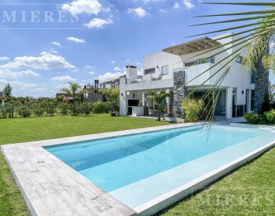 Alquiler de Verano Sobre Lote Interno en San Rafael, Villanueva.