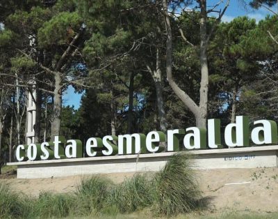 Costa Esmeralda