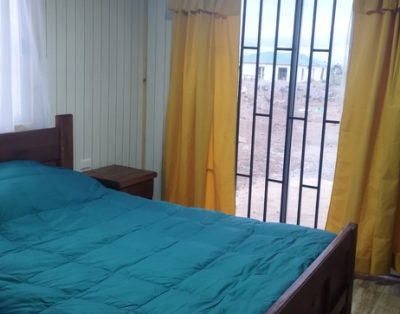 Se Arrienda Casa Con Vista Al Mar , Amplio Terreno 1000M2