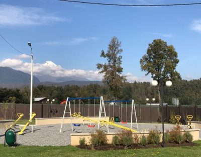 pucon Linda y cómoda casa para descansar con piscina en condominio privado