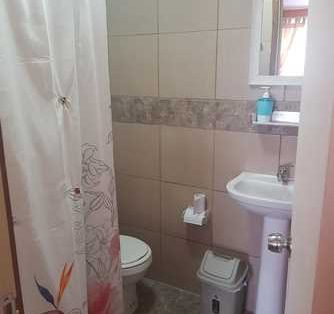 Habitación con Cama matrimonial y maño privado