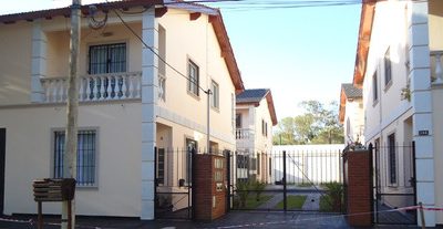 Temporada 2022/2023 Alquilo Hermoso Triplex Con Cochera En San Bernardo.