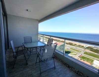 Apartamento 2 Dormitorios, 2 Banos, Vista Al Mar