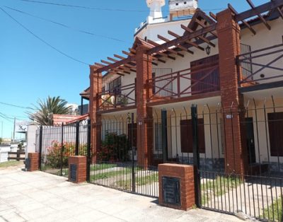 086 Triplex Zona Centro , ( 30 Mts Del Mar )