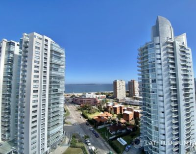 Apartamento De 2 Dormitorios En Miami Boulevard – Punta Del Este Mansa