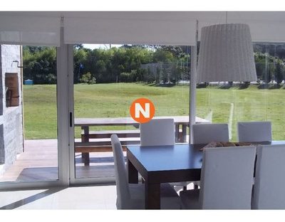 Casa En Venta, Complejo Silente! – Punta Del Este Brava