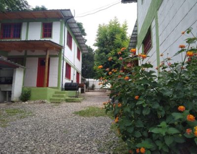 Cabanas El Terreno En Cosquin Frente Al Rio ,pileta Compartida,wi-fi,cochera