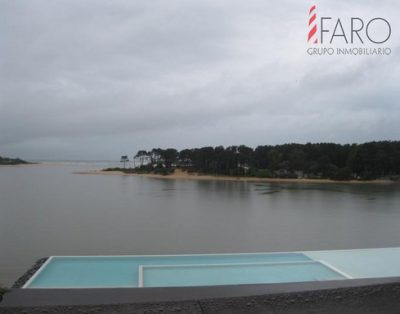 Apartamento En La Barra 4 Dormitorios Y Servicio – La Barra La Barra