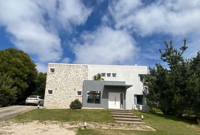 Alquiler Temporal, Casa, Costa Esmeralda, Barrio Golf, Lote Al 200