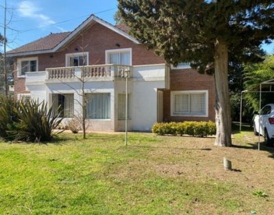 Casa Tipo Duplex De 3 Dormitorios En Excelente Ubicacion – Pinamar