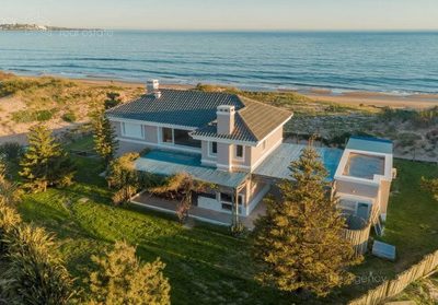 Casa En Venta Frente Al Mar Tio Tom Solanas