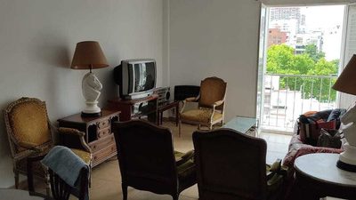 Alquilo Temporario En Colegiales. 4 Ambientes, Balcon, 5 Pax