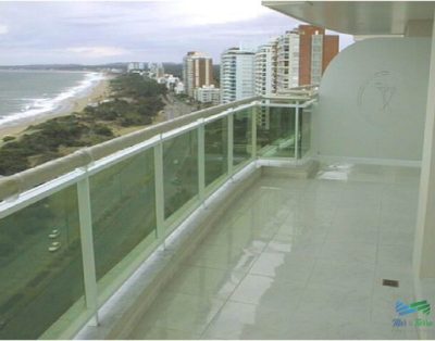 En Alquiler Y Venta.. Primera Linea Playa Mansa!!! – Punta Del Este Mansa