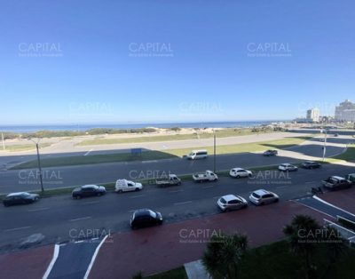 Apartamento De 2 Dormitorios Y Medio En Venta Y Alquiler!! – Punta Del Este Brava