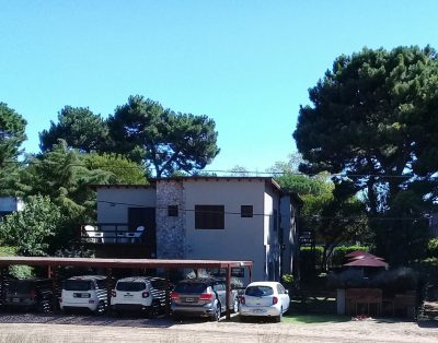 Alquiler Mirando al Bosque Complejo de Cabañas en Villa Gesell