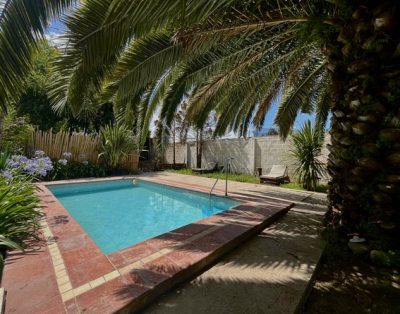 Casa con Pileta y Parrilla en el Bosque de Necochea