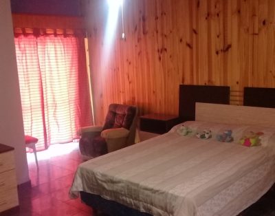 Alquilo Casa con gran Patio para 5 personas en Necochea