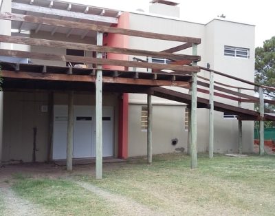 MONTE HERMOSO Alquilo casa para 6 personas a 300 metros de la playa y 500 del centro.