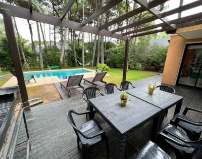 Casa Penélope Pinamar 9 personas