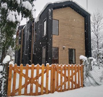 CABAÑAS A ESTRENAR EN VILLA LOS COIHUES / LAGO GUTIERREZ Para 2 y 4 personas totalmente equipadas