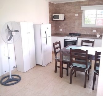 Casa en Miramar alquiler en barrio privado » las lomas»