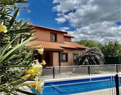 2 Chalets Con Piscina Para 6 Y 4 Personas