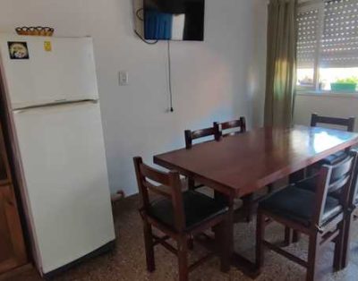 Casa de 3 ambientes con ropa de cama a 3 cuadras del mar zona tranquila 5 pax