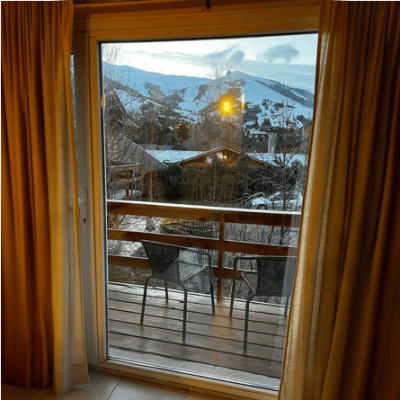 Bam Catedral en la base del cerro