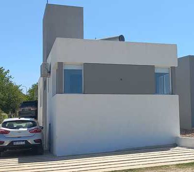 Casa en B privado Tierra alta Carlos Paz