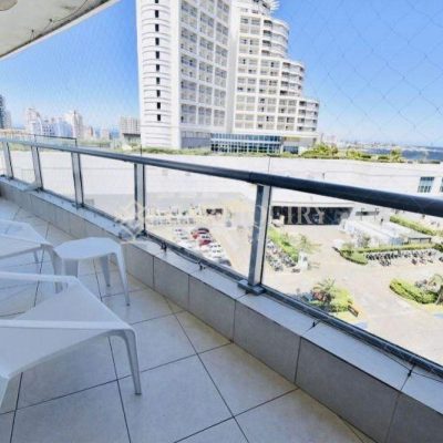 Apartamento en alquiler temporario playa mansa 3 dorm.
