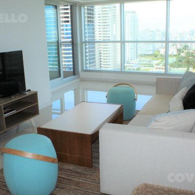 Apto en playa brava, 2 suites mas dependencia, edificio con amenitties