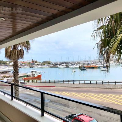 Apartamento en el puerto, alquiler temporada 2023, 4 dorm. mas 2 dependencias de servicio! e