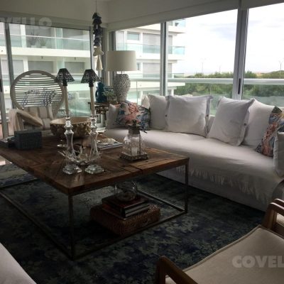 Departamento – playa brava