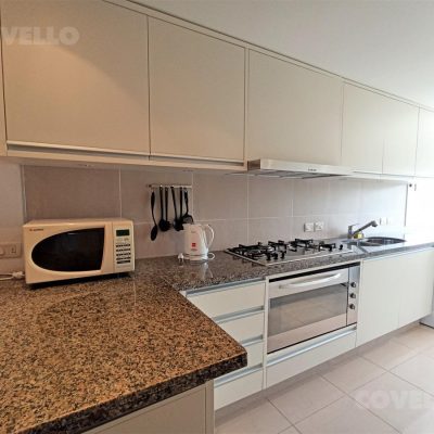 Venta ó alquiler playa brava, 3 dorm. en suite frente al mar