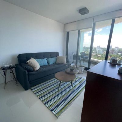 Apartamento de 1 dormitorio y medio con vista al mar!