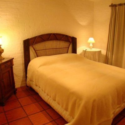 Preciosa casa en segunda fila
