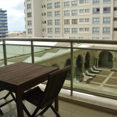 Apartamento en alquiler temporario, playa brava – at2 6387