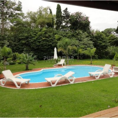 Zona golff, casa en excelente estado